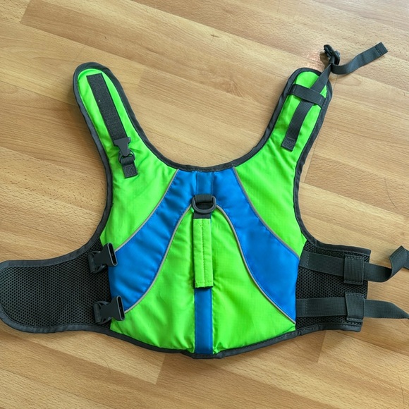 Dog Life Vest - Picture 2 of 7